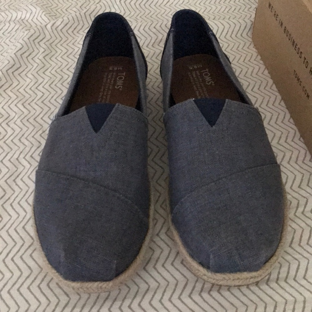 TOMS espadrilles shoes